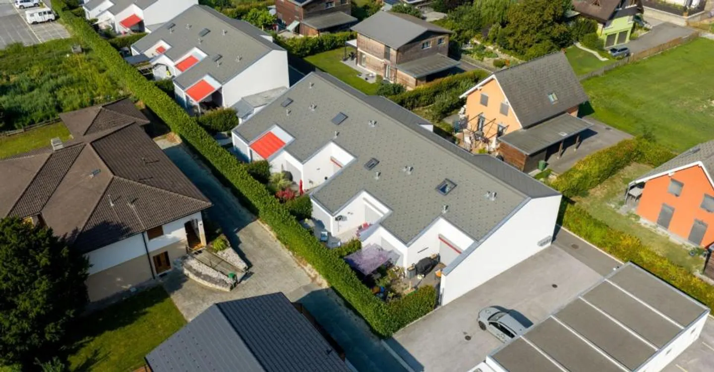 Sehr schönes modernes und komfortables Reihenhaus - Foto 2 von 13