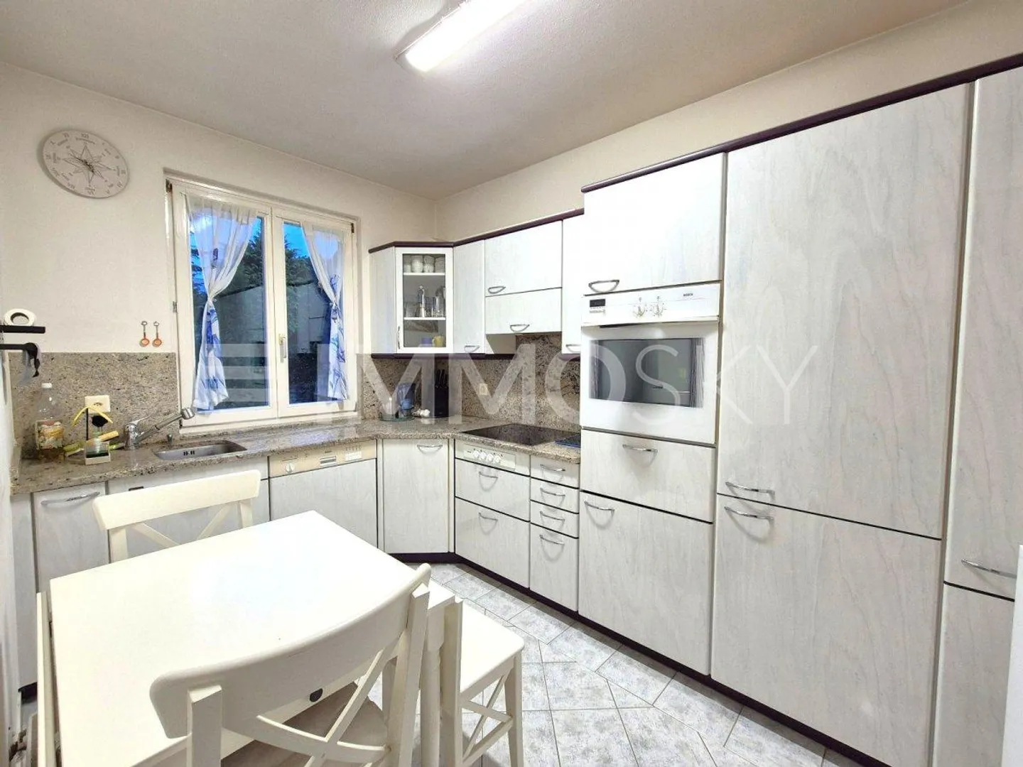 Ici se construit l'avenir - maison individuelle dans la zone résidentielle W2 - Photo 3 sur 5