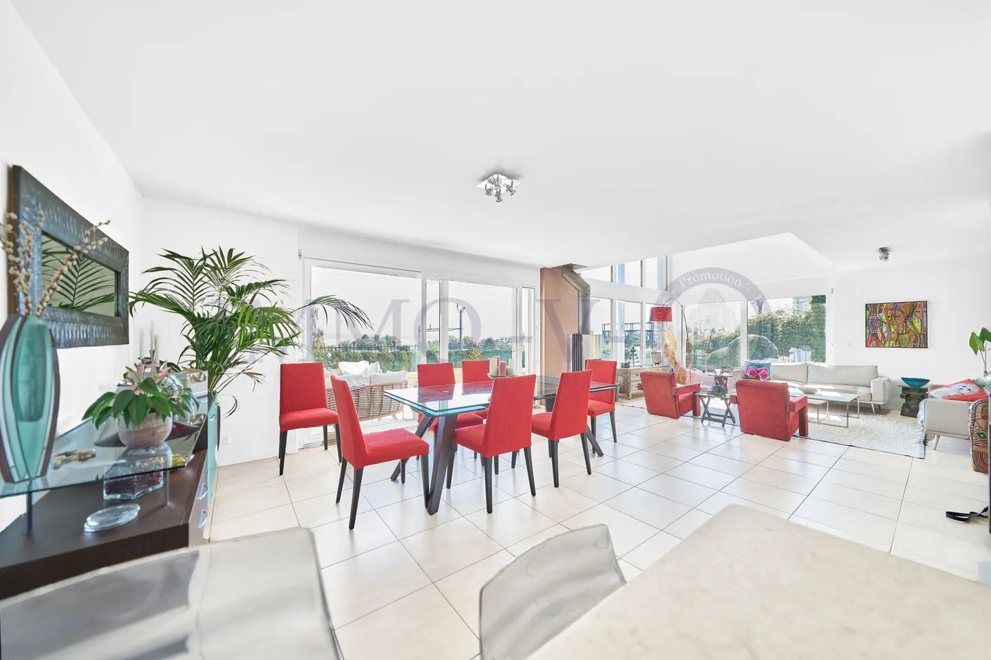 LUXURY STANDING WITH LARGE GARDEN AND LAKE VIEW - Photo 5 of 18