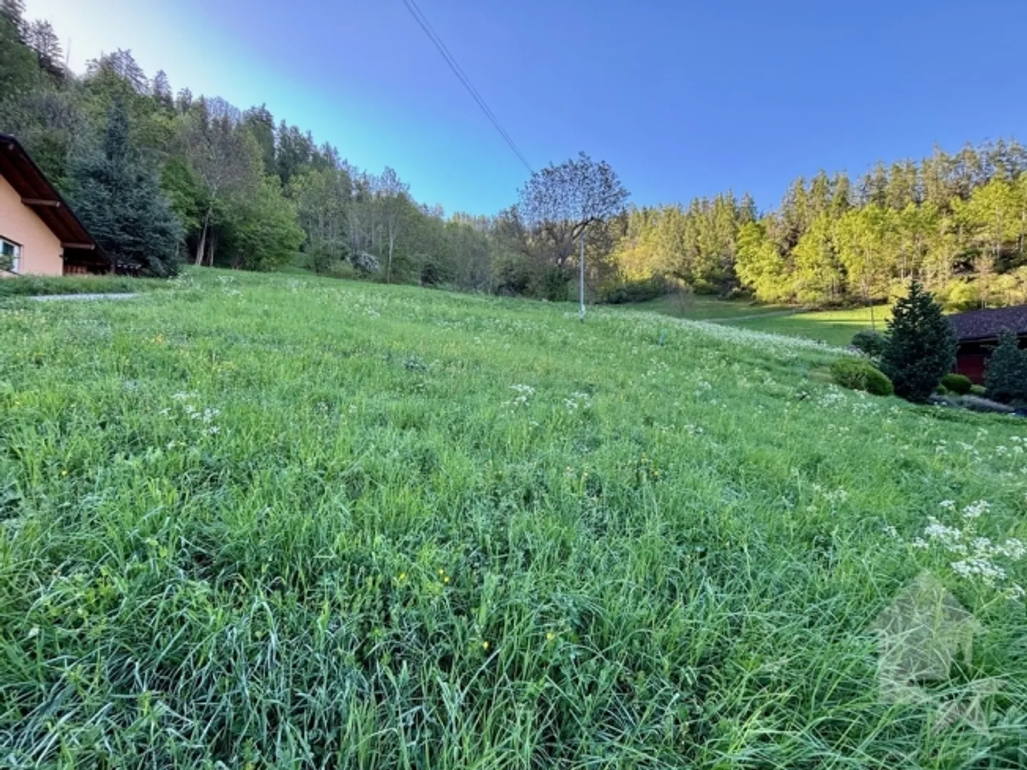 Land in individual housing zone - Photo 4 of 4