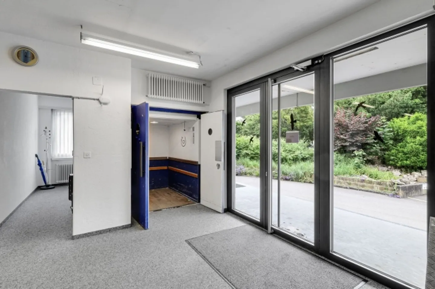 Immobile commerciale a Wettingen: un buon investimento! - Foto 1 di 11