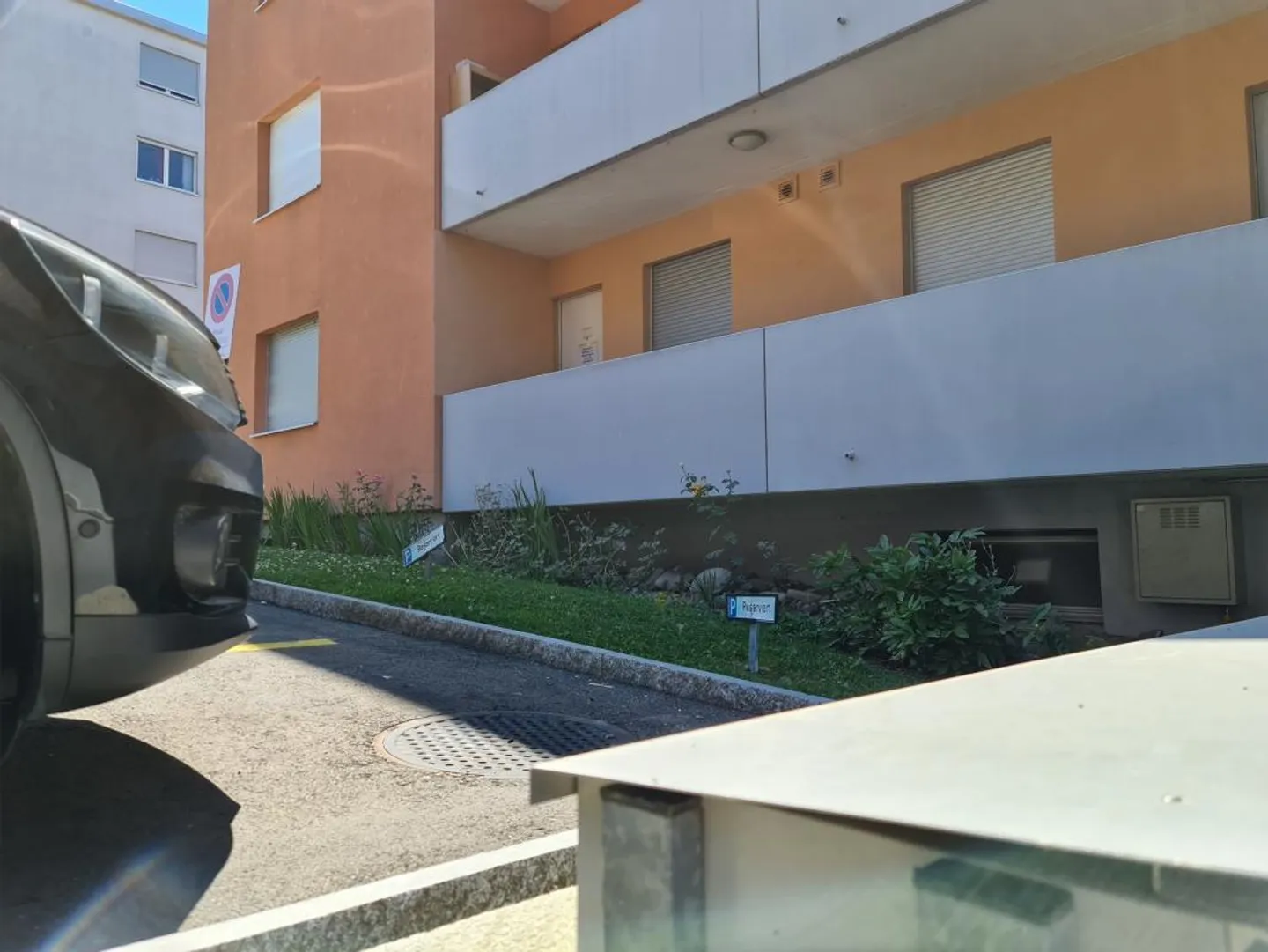 Condominium moderne neuf de 2,5 pièces à louer - Photo 4 sur 14