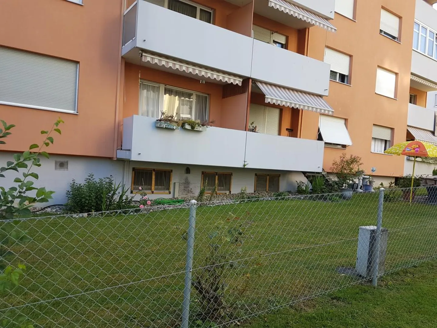 Condominium moderne neuf de 2,5 pièces à louer - Photo 5 sur 14