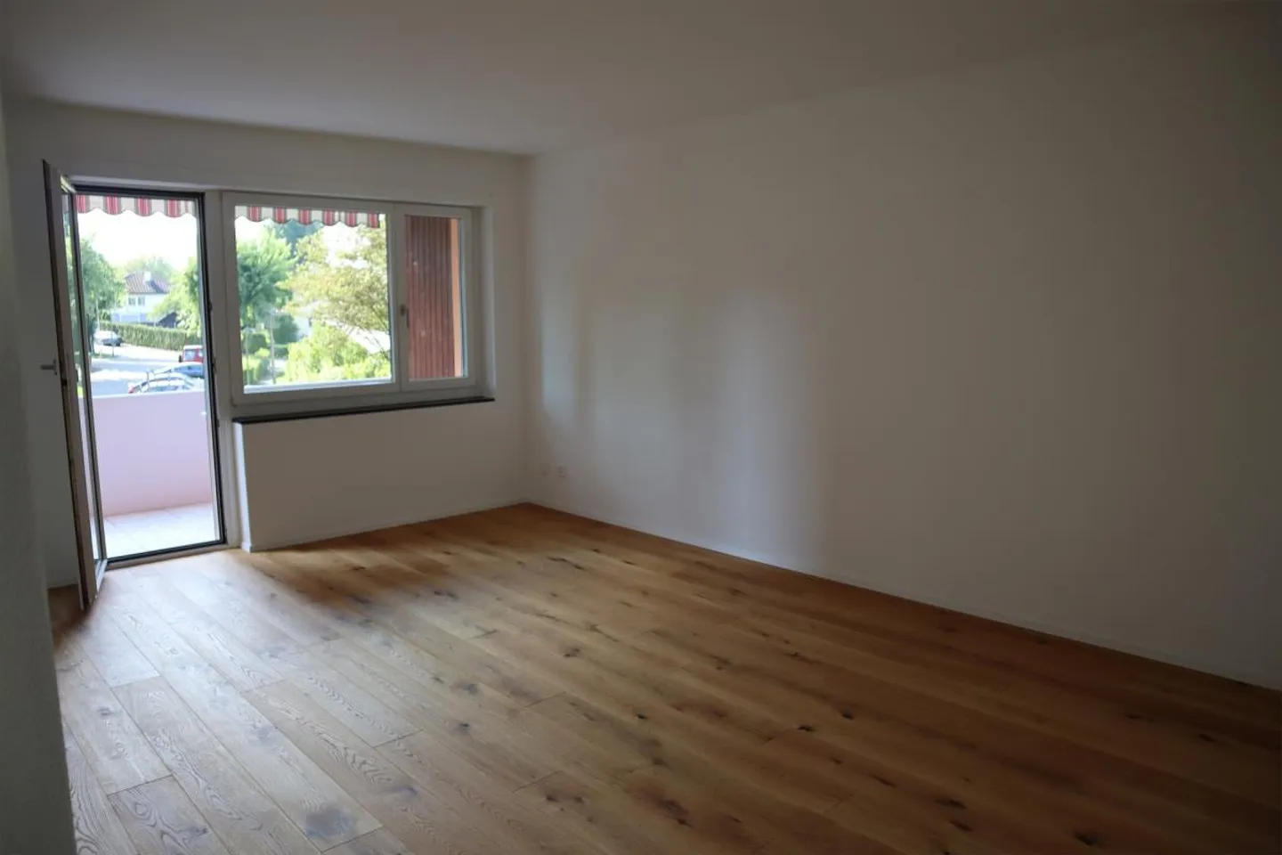 Condominium moderne neuf de 2,5 pièces à louer - Photo 7 sur 14