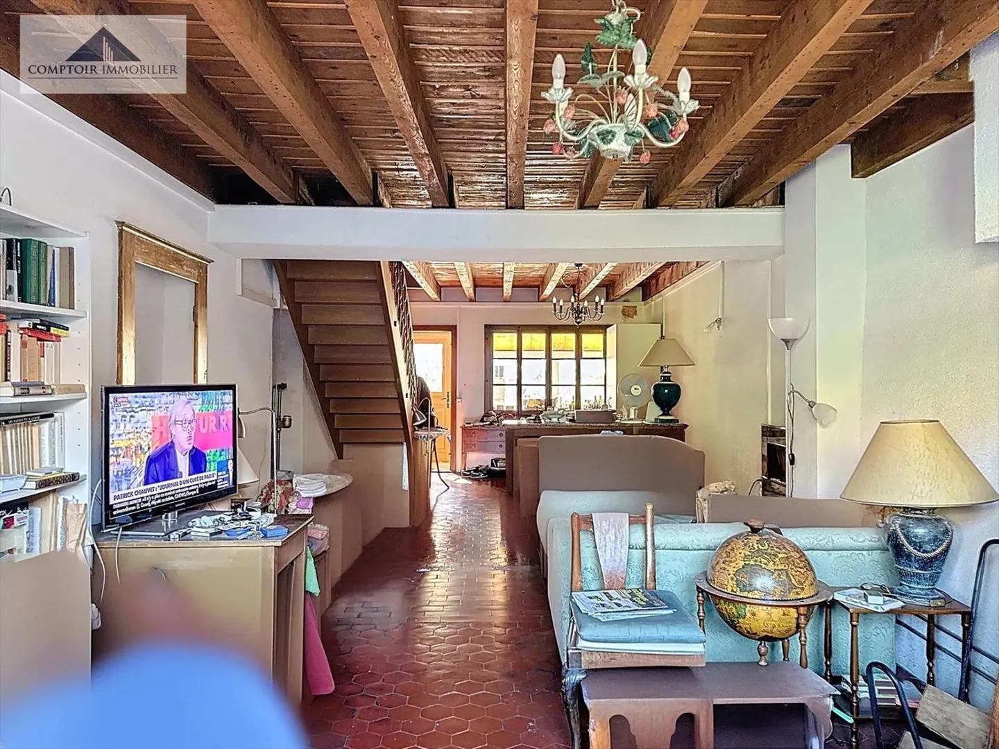 5-room house - Photo 3 of 12