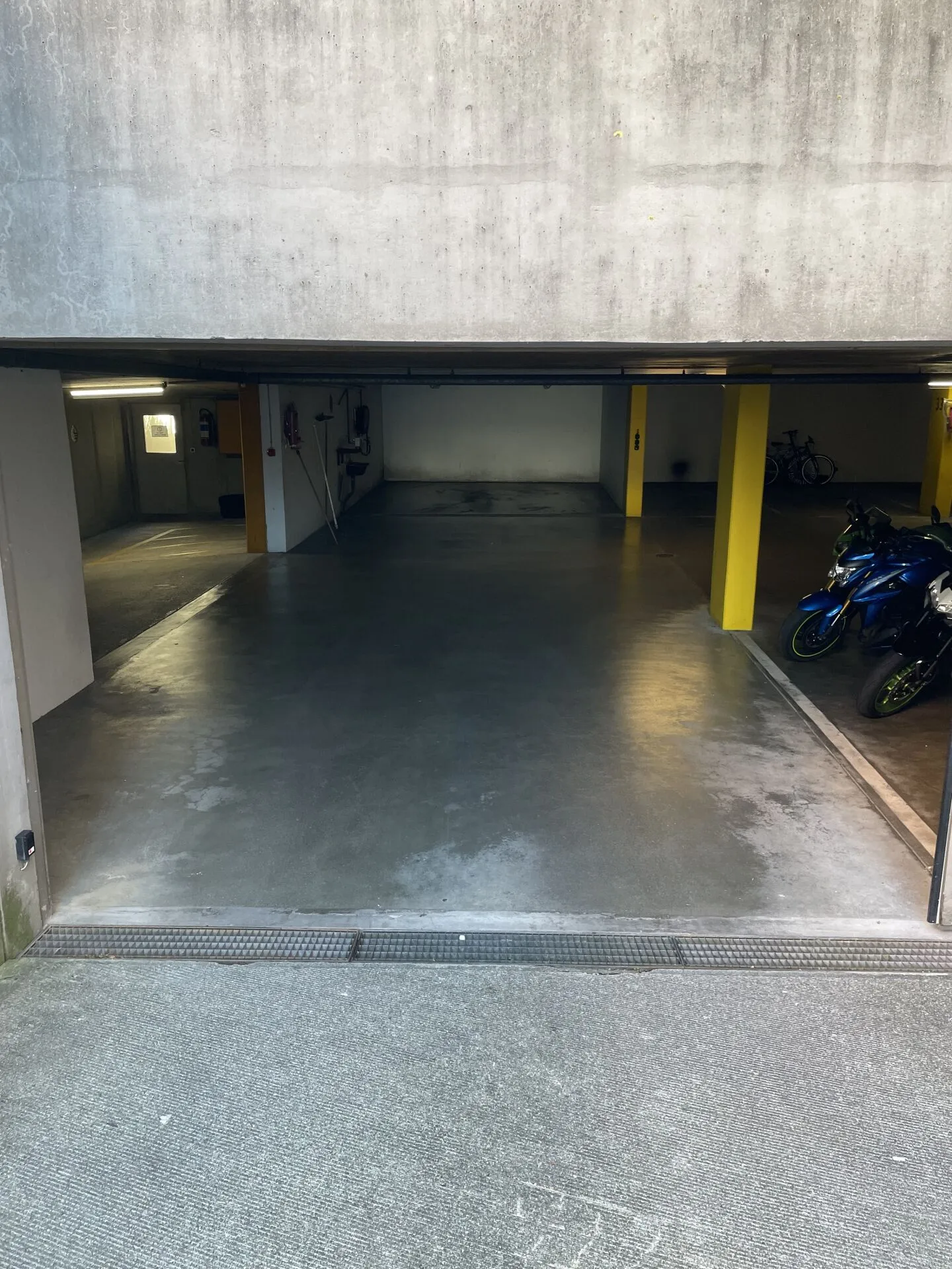 Posto auto vicino alla stazione di Pratteln - Foto 1 di 1