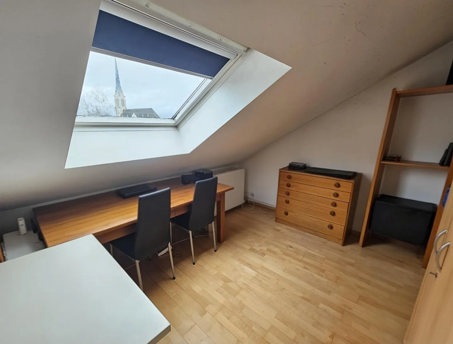 Appartement lumineux de 5,5 pièces avec vue sur la verdure, parquet, calme et central - Photo 9 sur 17