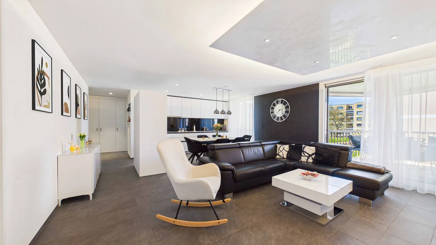 Stilvolle 4.5-Zimmer-Wohnung - Foto 1 von 8