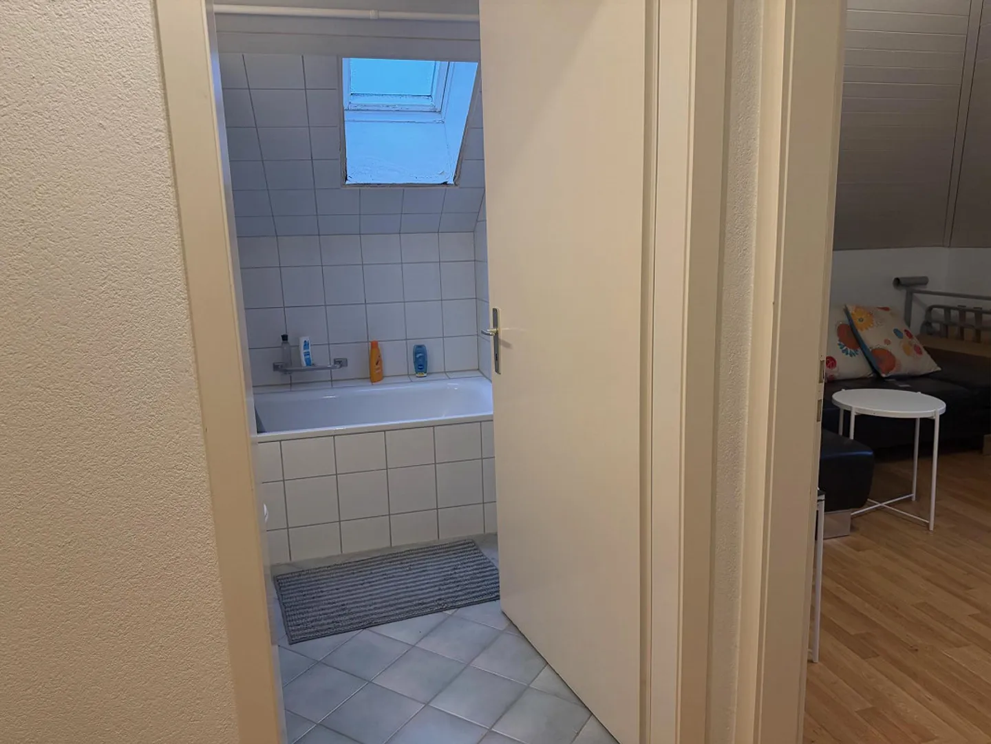 Stanza WG St. Gallen Ovest - Foto 8 di 12