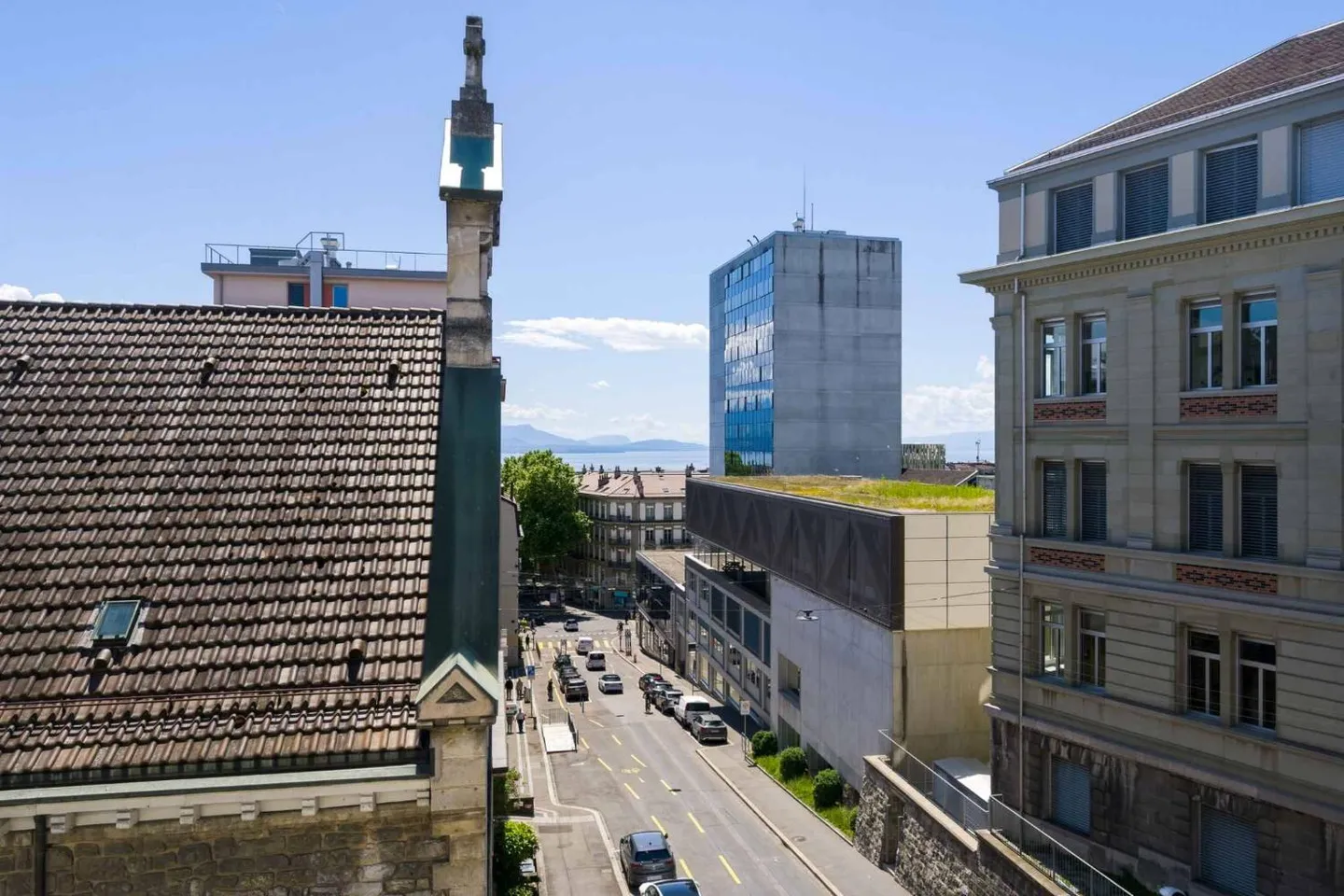 Geräumige 2,5 Zimmer mit Blick auf den See - Foto 2 von 6
