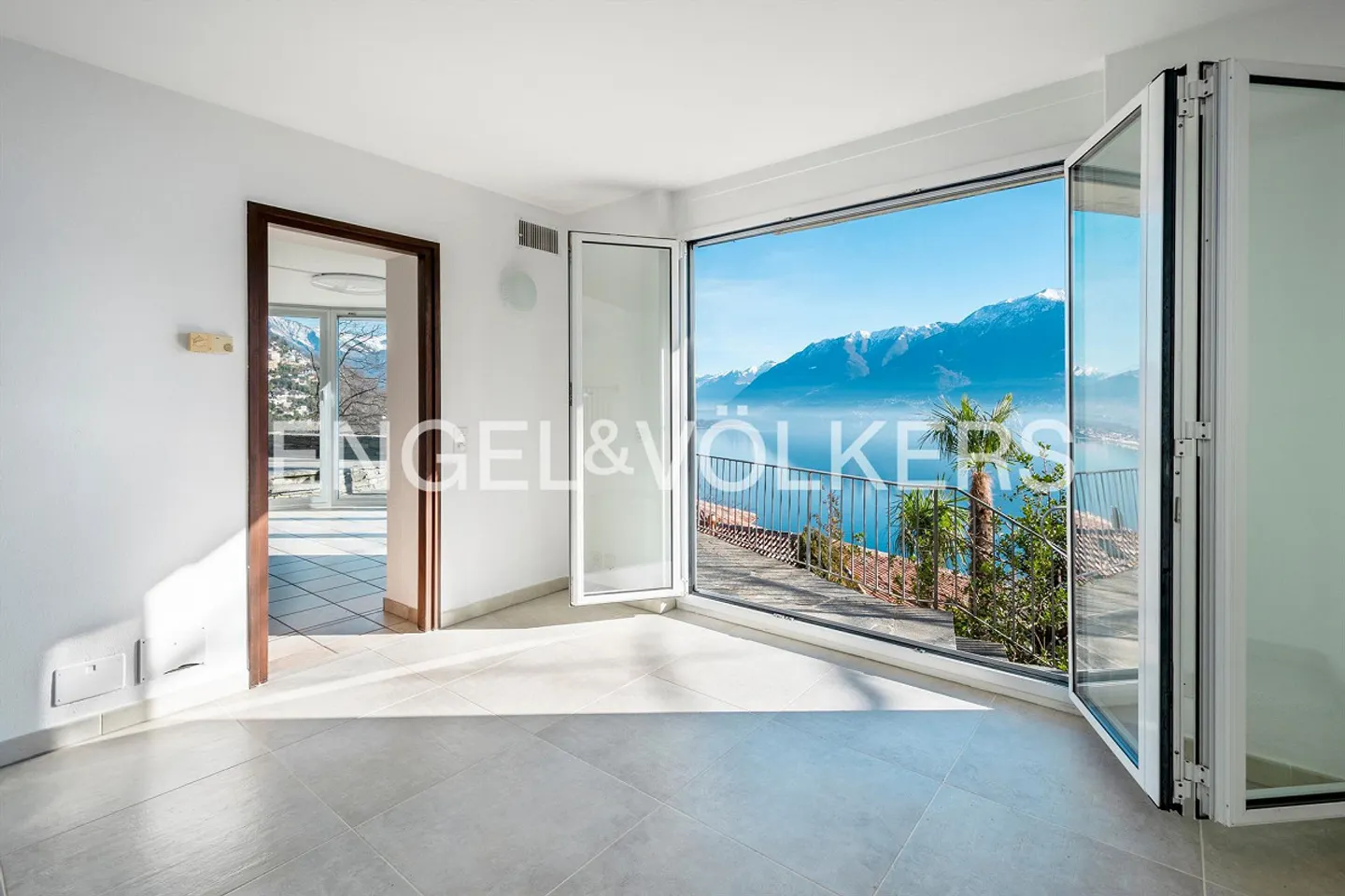 Stilvolle Villa mit Seeblick - Foto 22 von 24