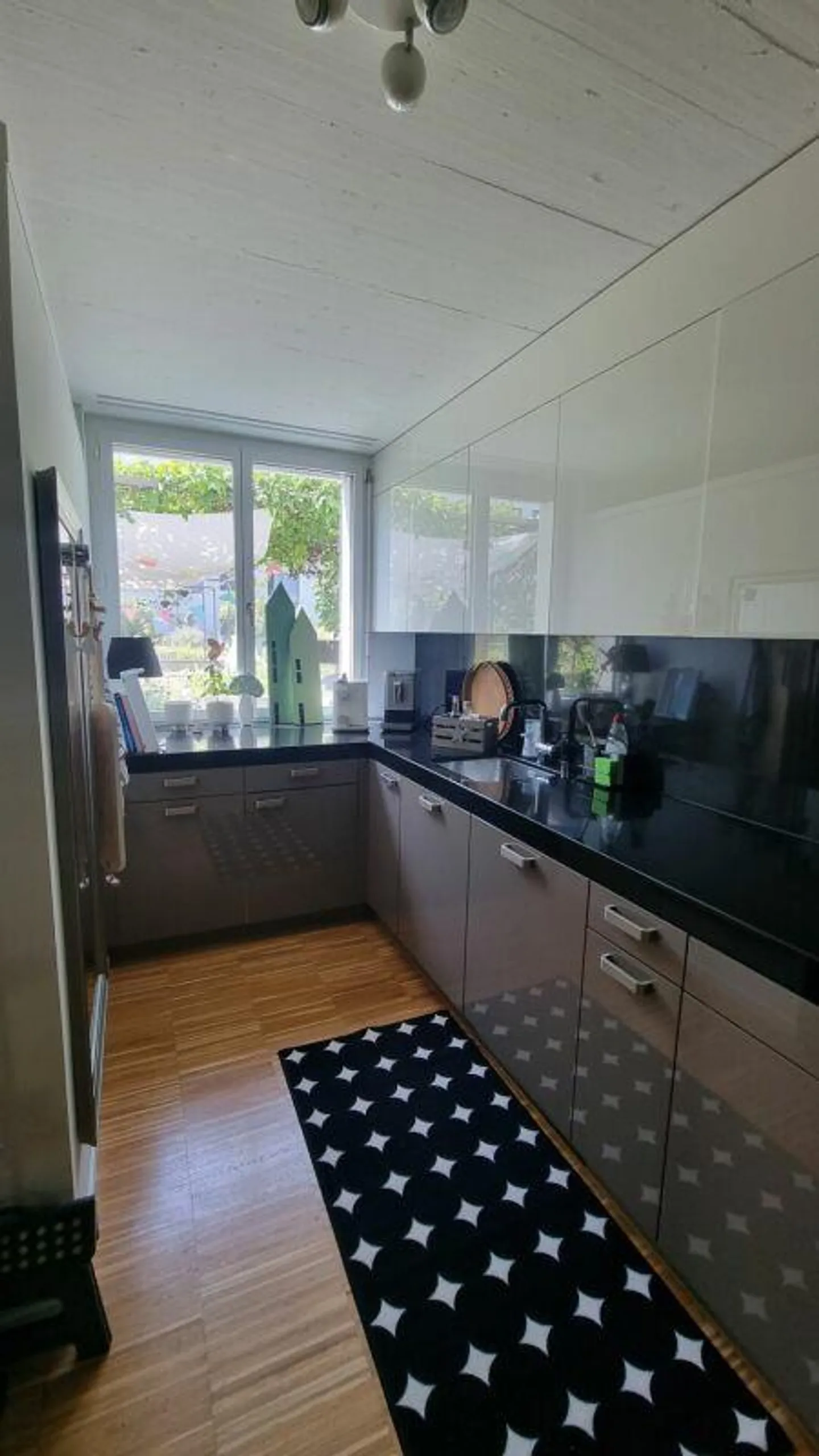 Schönes Wohnen im 3.5-Reihenfamilienhaus - Foto 2 von 7