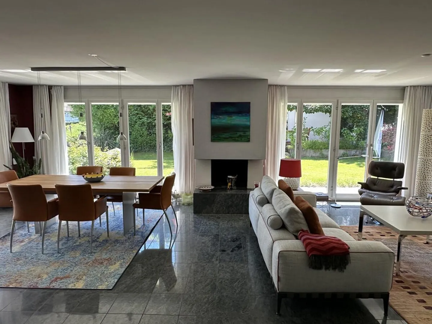 Una casa con carattere – Architettura, luce ed eleganza - Foto 4 di 13