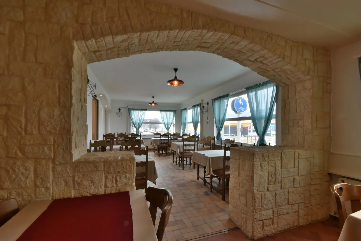 Restaurant in Prime Location! - Photo 6 of 20