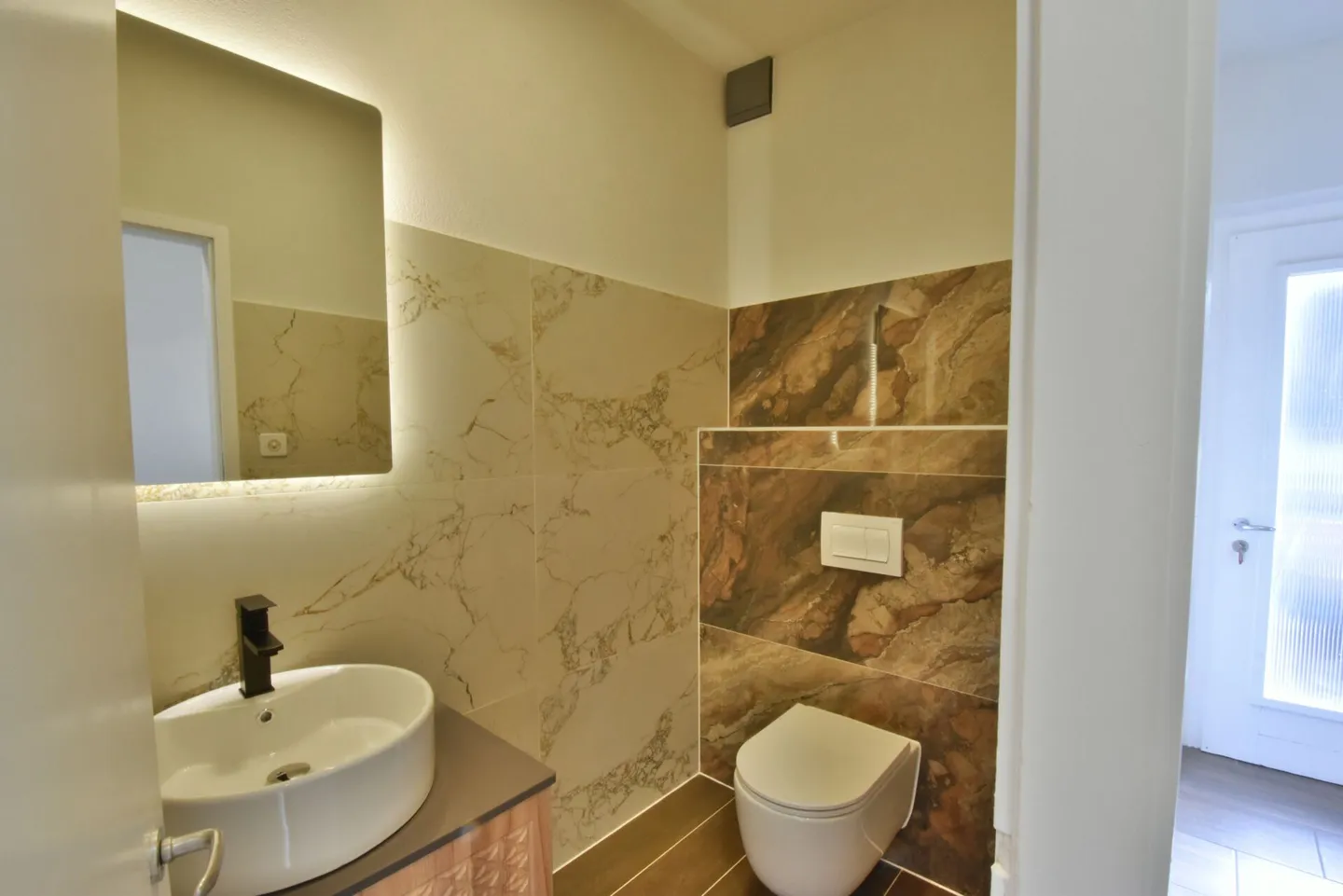 Restaurant in Prime Location! - Photo 13 of 20