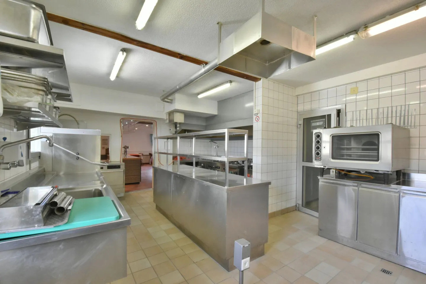 Restaurant in Prime Location! - Photo 18 of 20