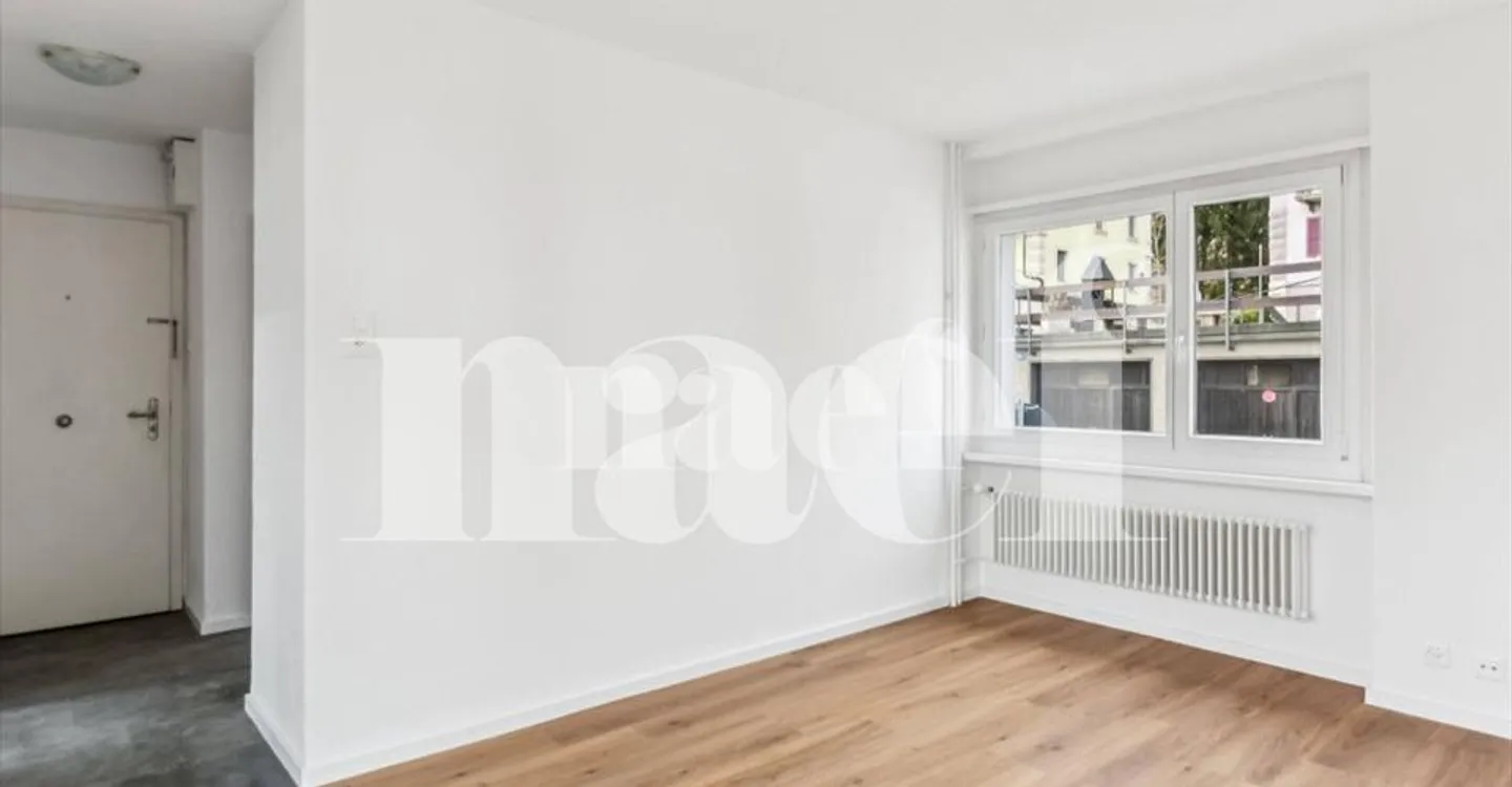 Bel appartamento di 2 stanze completamente ristrutturato con balcone al piano terra - Foto 6 di 7