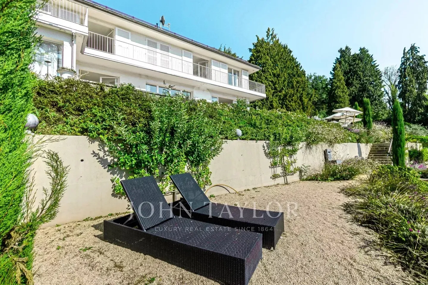 Stupenda Villa con Vista Lago - Foto 15 di 15
