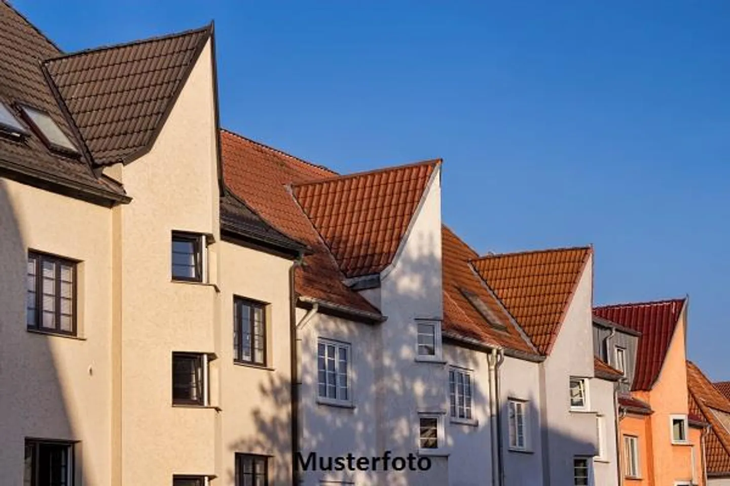 Edificio residenziale in affitto - Foto 1 di 13