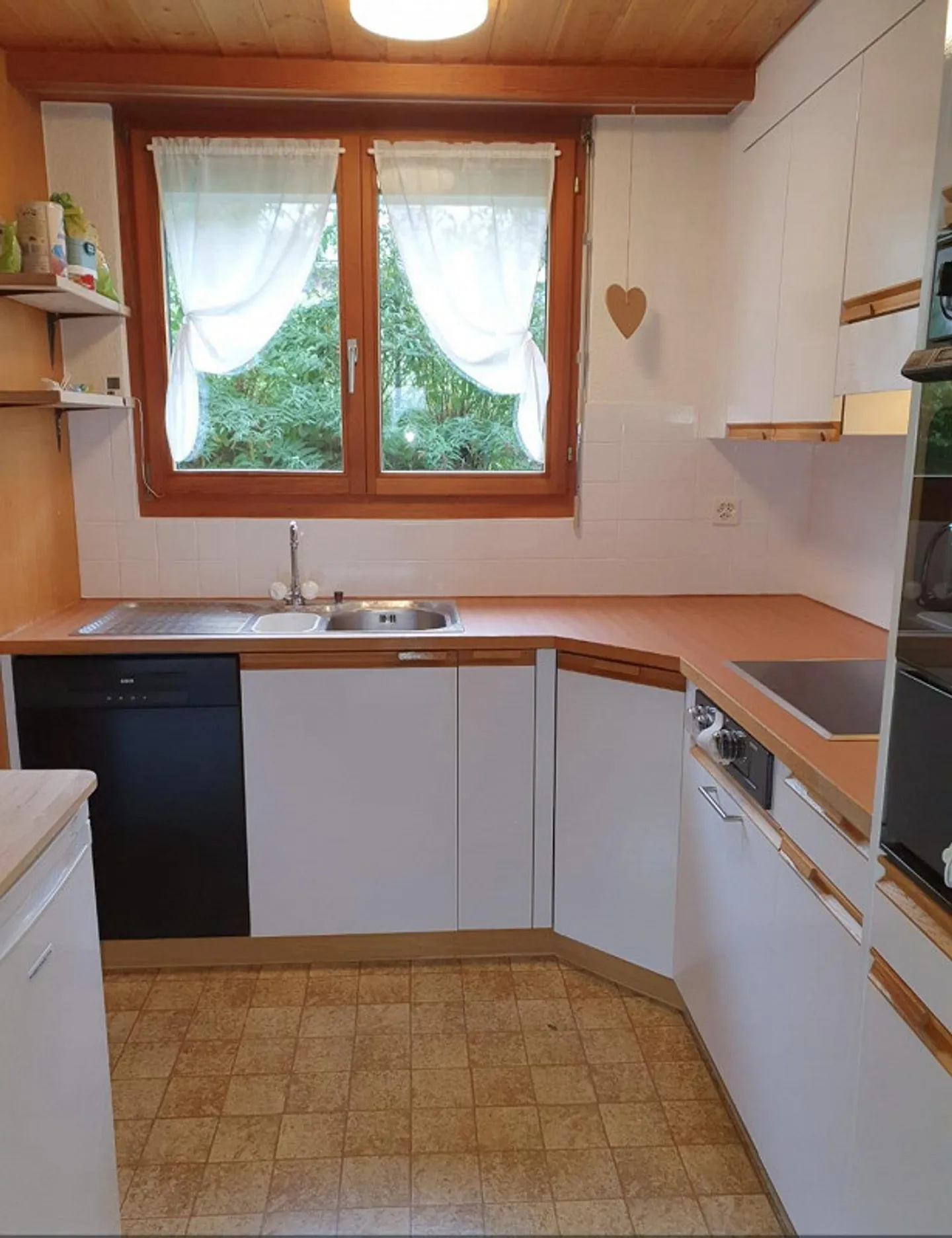 6.5 Room Single Family House - Photo 4 of 8