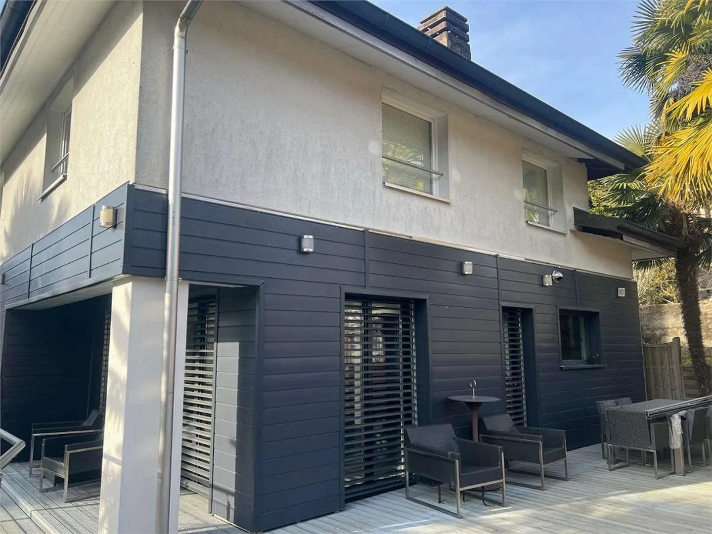 Villa nel verde con grandi spazi - Foto 4 di 13