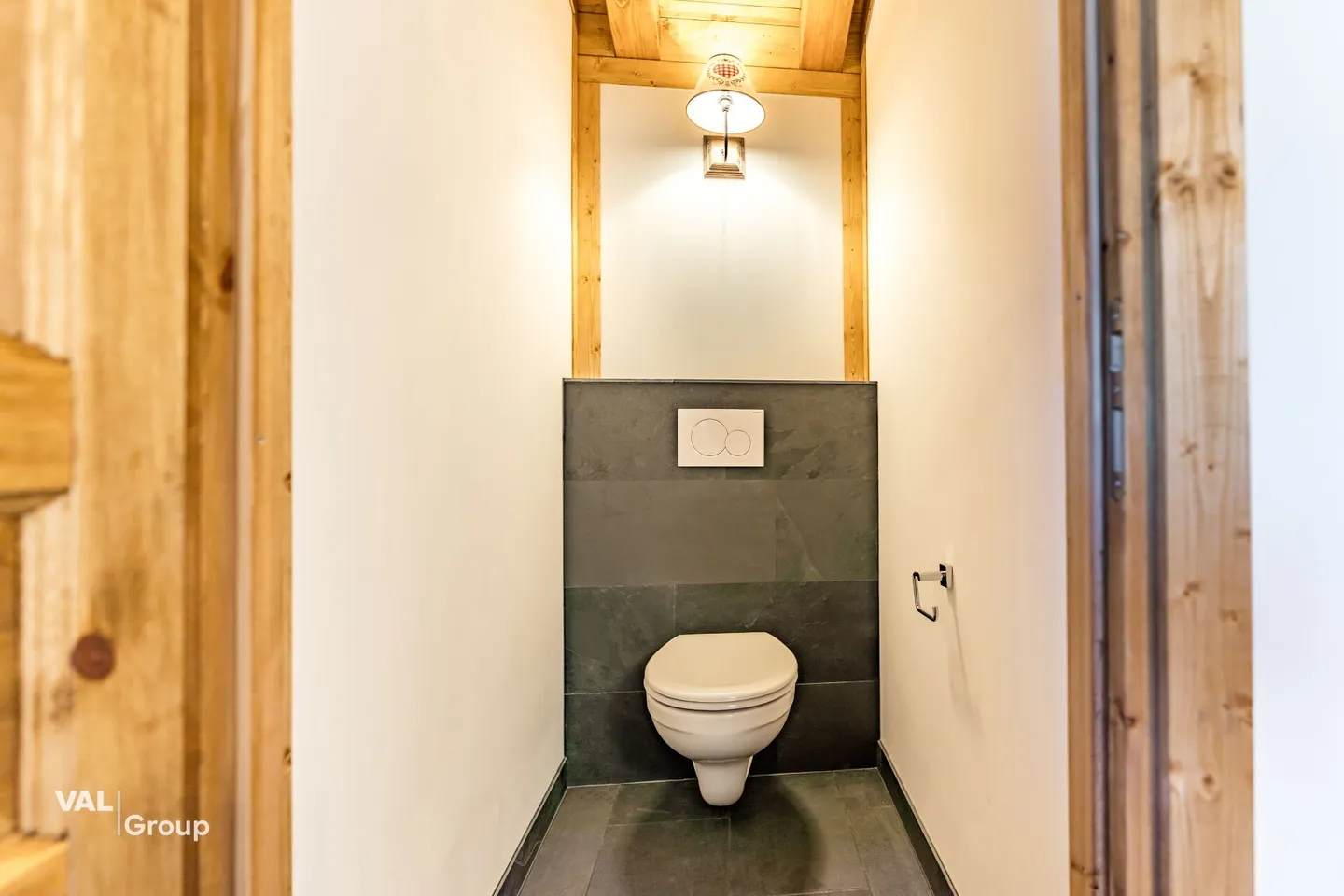 The Last Chalet: New Build with Second Home in Grächen - Photo 16 of 22
