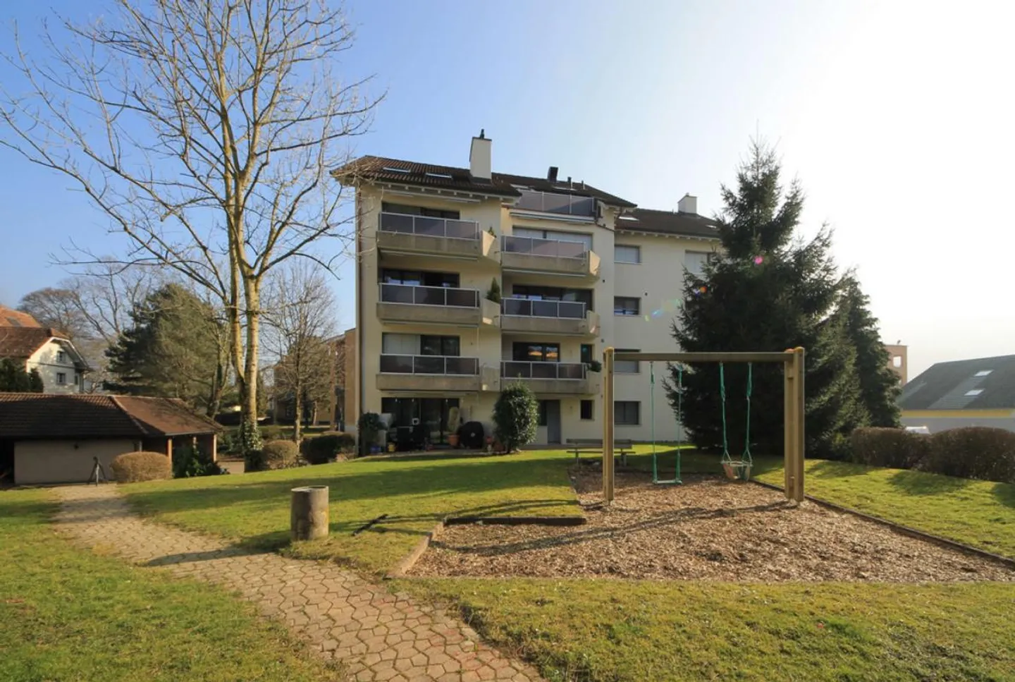 Newly renovated studio with style - Photo 1 of 3