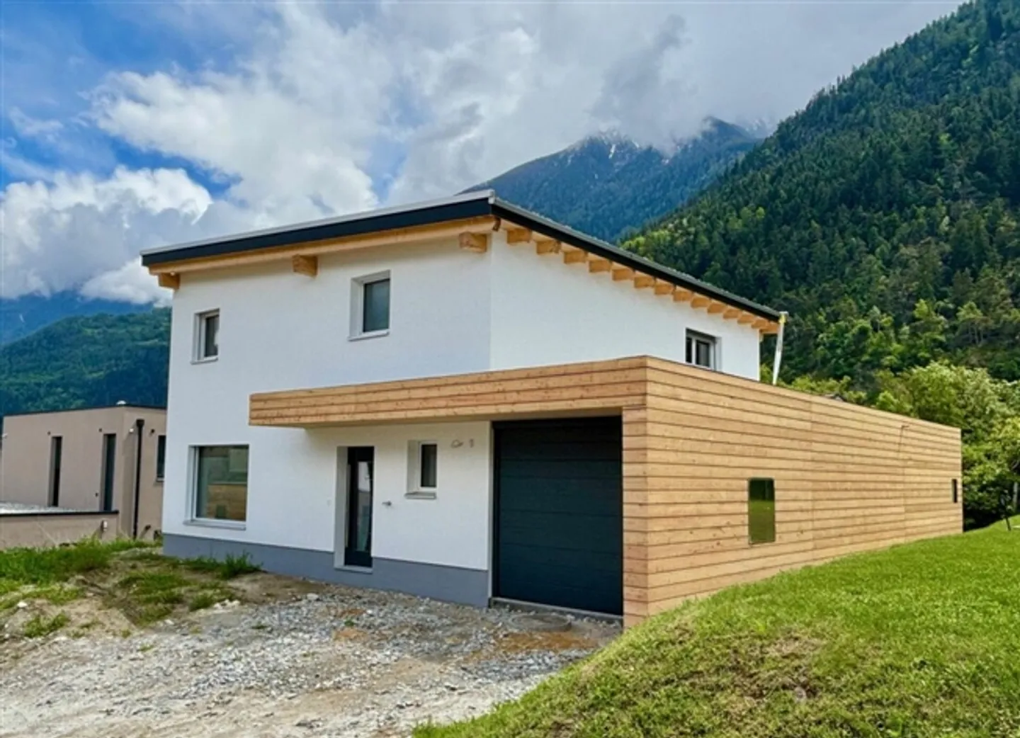 «Modernes Neubau-Einfamilienhaus im Wallis - Erstbezug mit hochwertigem Innenausbau» - Foto 10 von 10