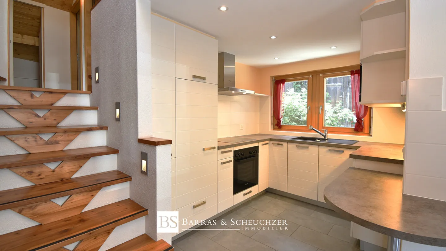 Renovated Village House with 2 Apartments - Photo 14 of 16