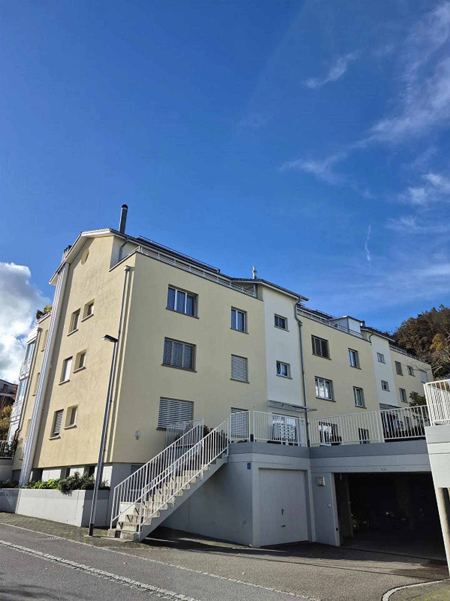 4½ Zimmer-Parterre-Wohnung - Foto 1 von 7