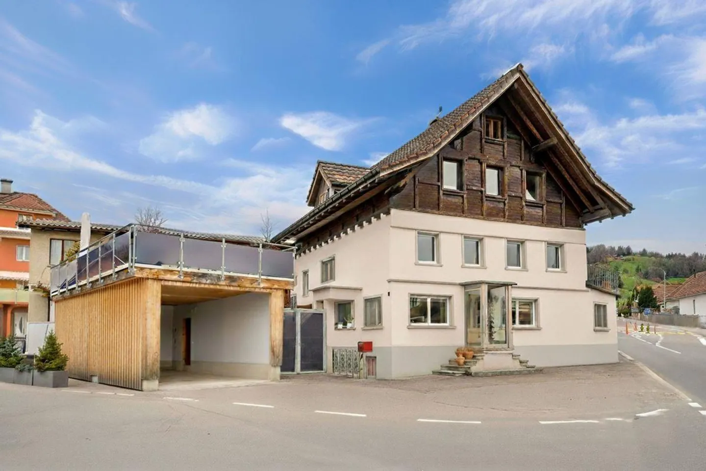 Charmantes Familienhaus in Neuhaus - Foto 1 von 10