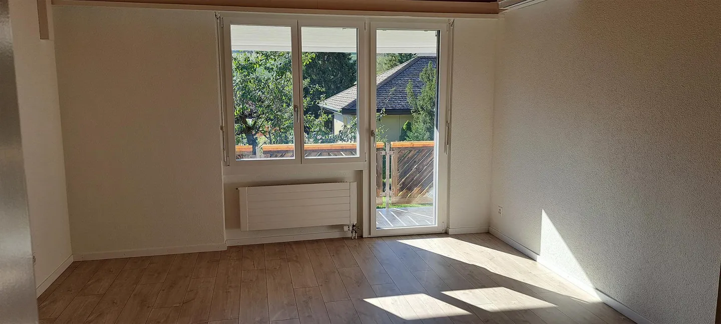 Freshly renovated, quiet 2.5-room apartment in a single-family house - Photo 6 of 16