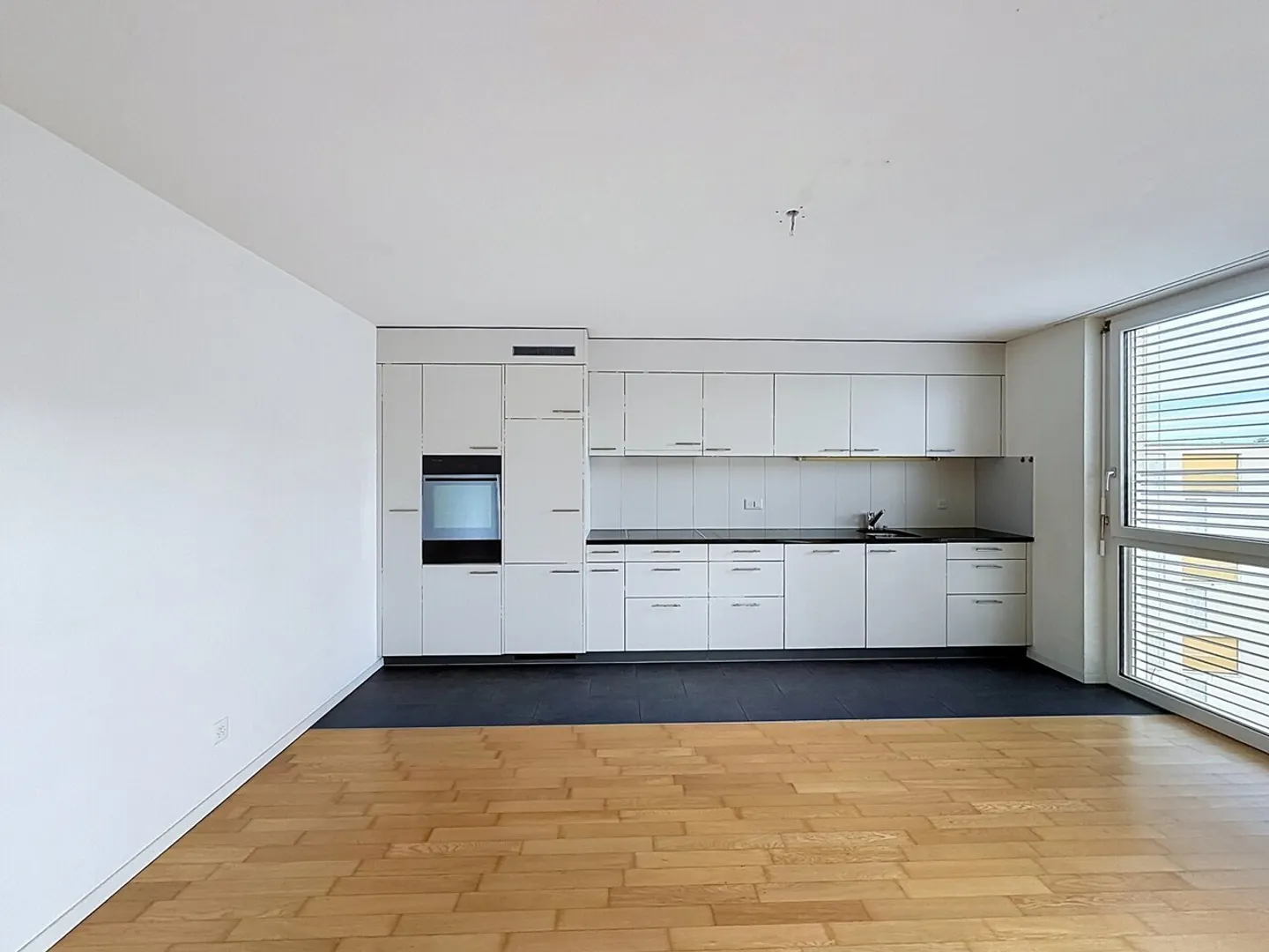 Geräumige Moderne Wohnung - Foto 4 von 13