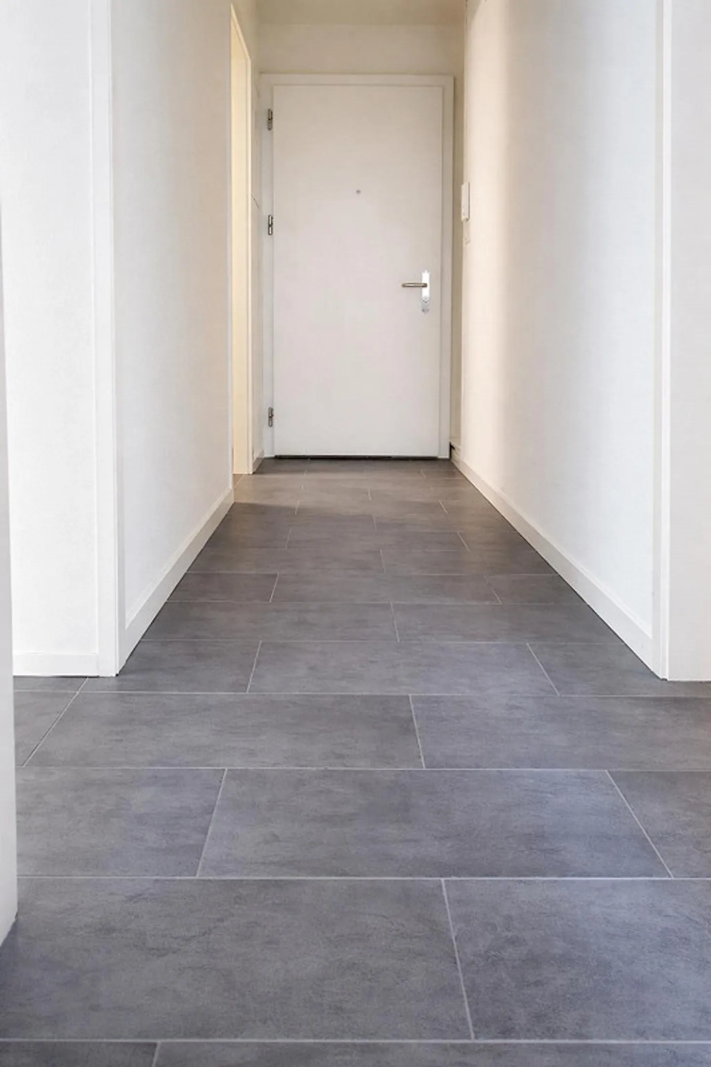 2 Room Apartment on the 2nd Floor (NO LIFT) - Photo 5 of 11