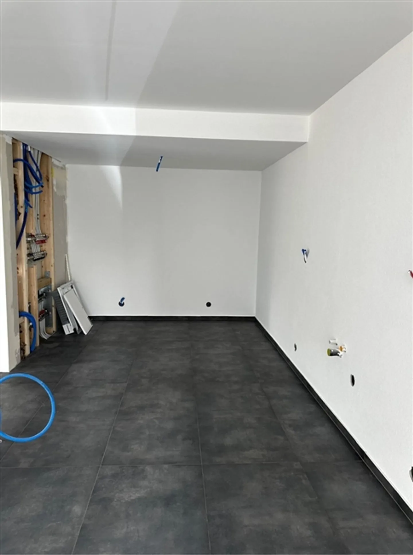 At Home in the Green and Yet Close to the City - Photo 8 of 10