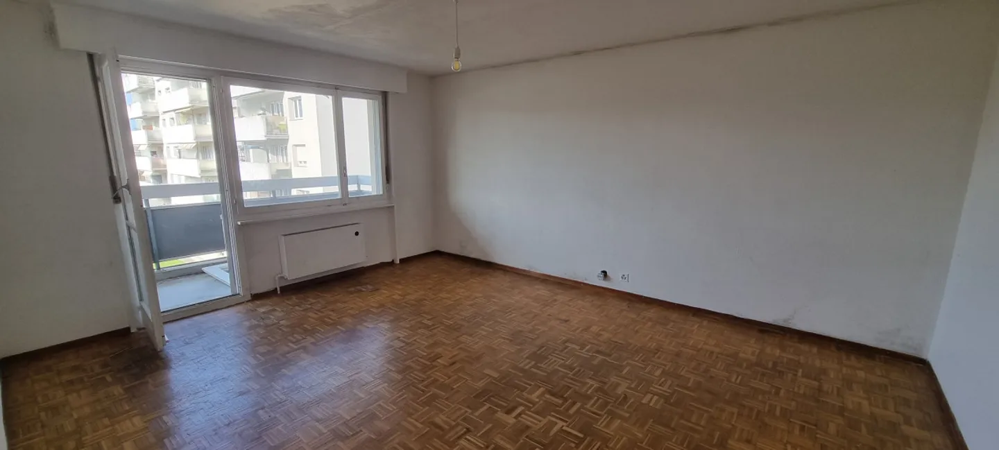 Corner apartment - 4 rooms - To renovate - Photo 7 of 8