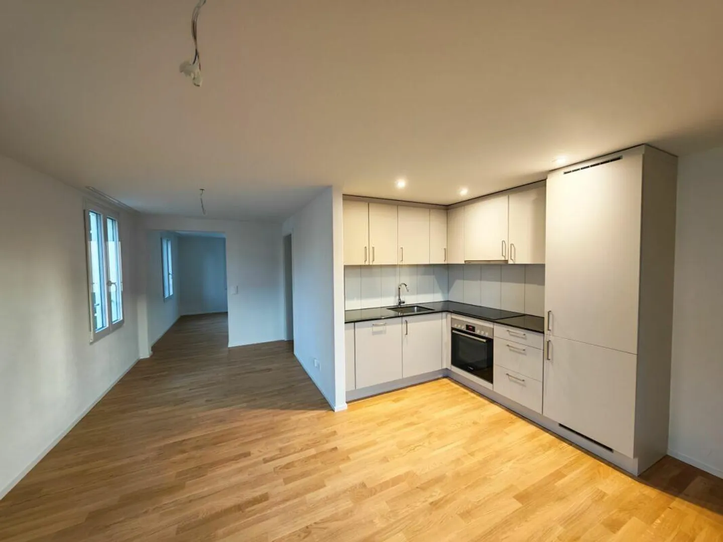 Appartement 2.5 pièces fraîchement rénové - Photo 1 sur 5