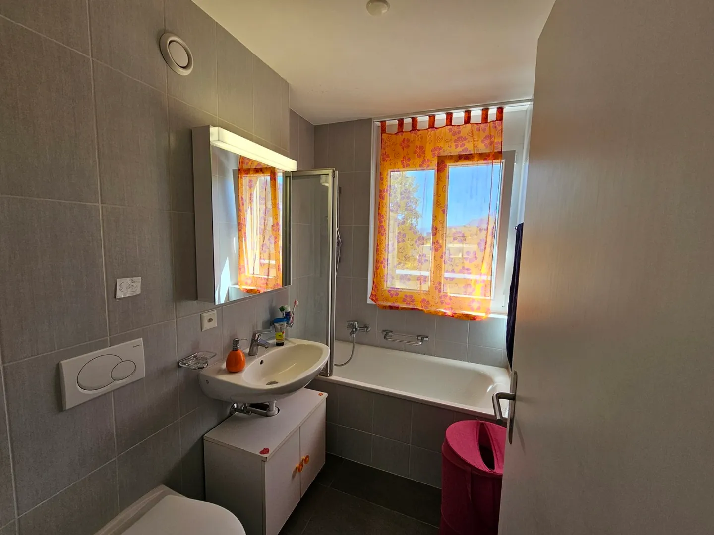 GRIMISUAT - MAGNIFICENT PENTHOUSE APARTMENT WITH HIGH LIVING STANDARD - Photo 8 of 9
