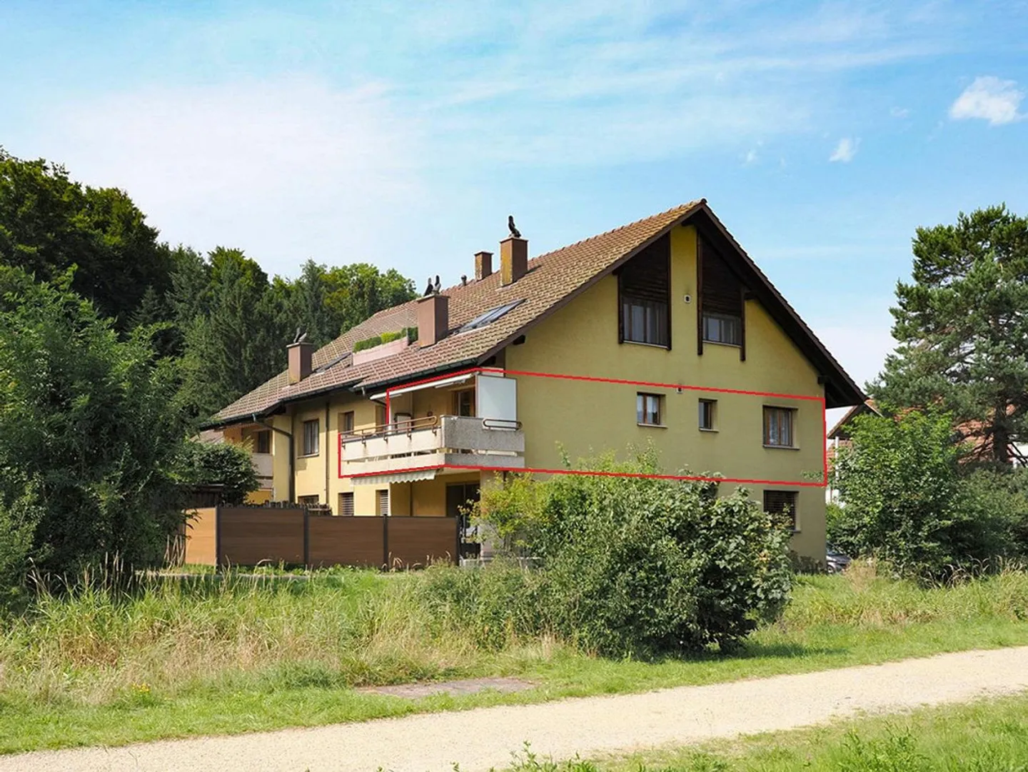 4.5-room condominium, 1st floor, in a good location in Aarwangen - Photo 1 of 17