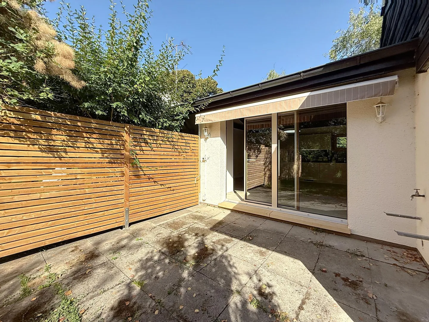 Casa singola in affitto - Foto 3 di 11