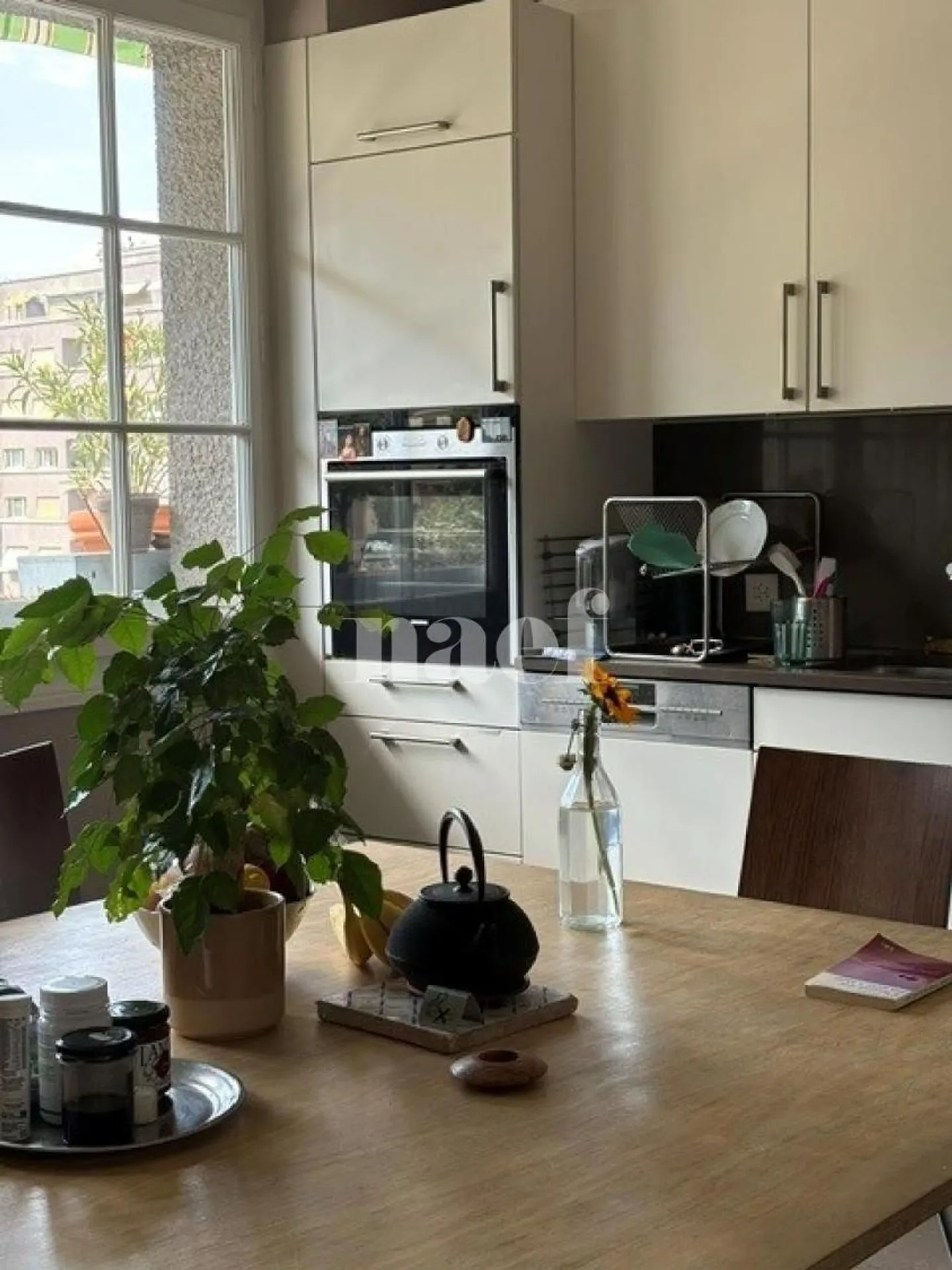 6-room apartment - Photo 3 of 6