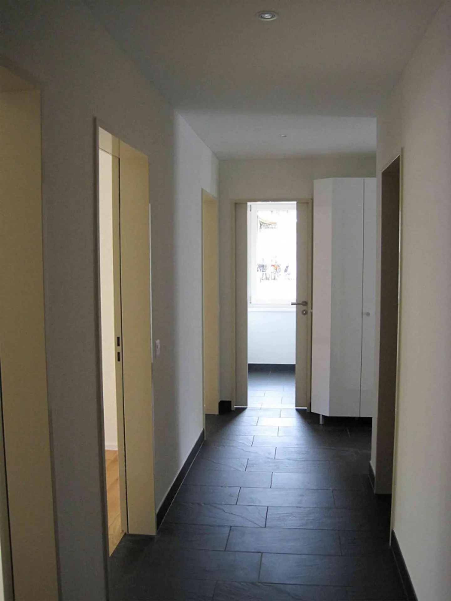 Sonnige 4.5 Zimmer Wohnung - Foto 10 von 14