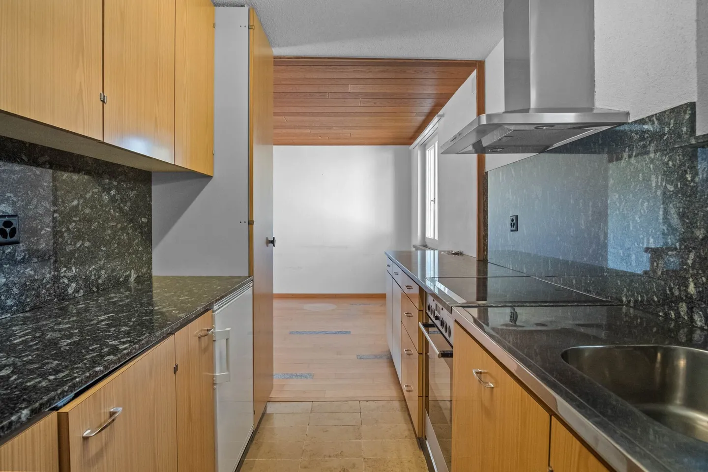 Casa unifamiliare in affitto fino al 31.12.2026 - Foto 7 di 20