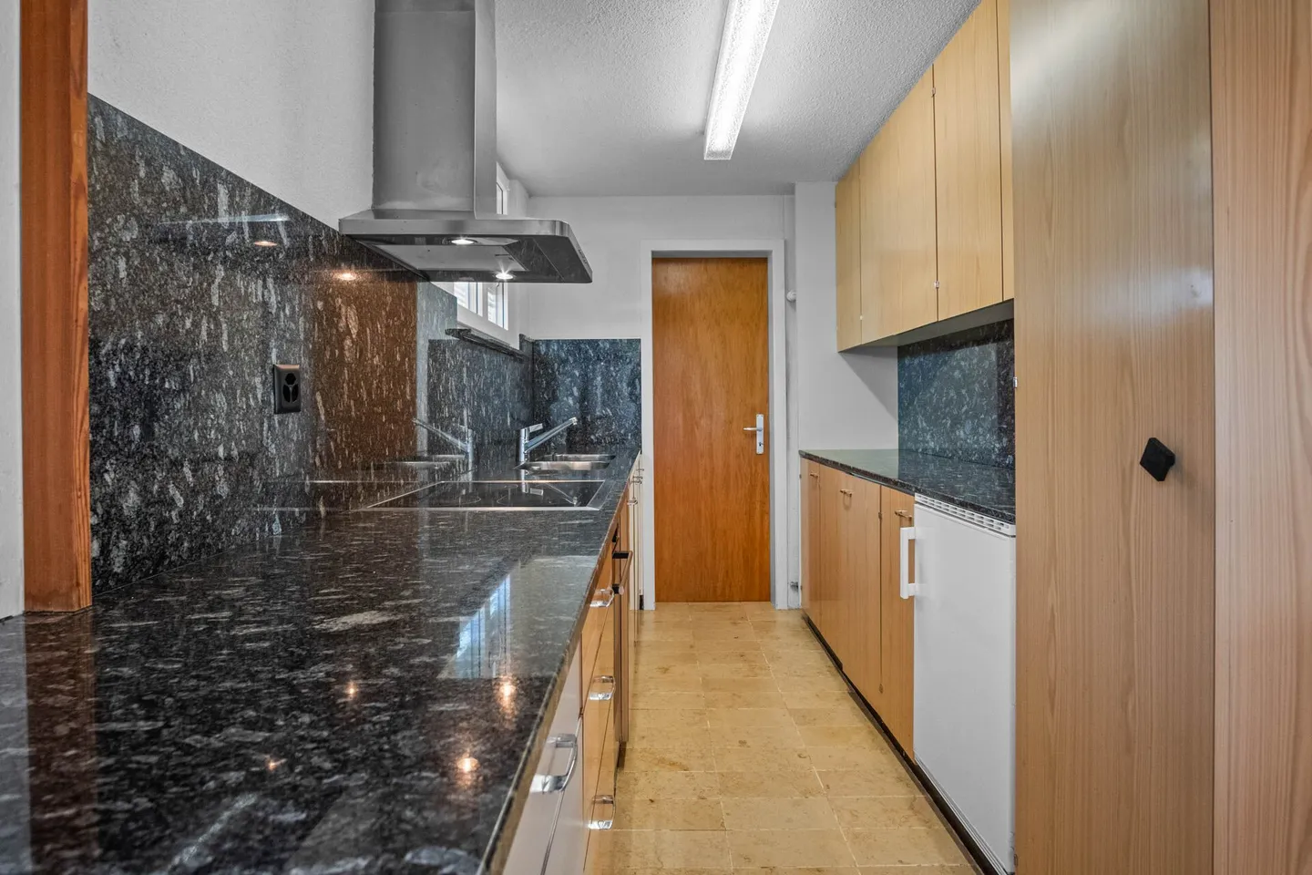 Casa unifamiliare in affitto fino al 31.12.2026 - Foto 8 di 20