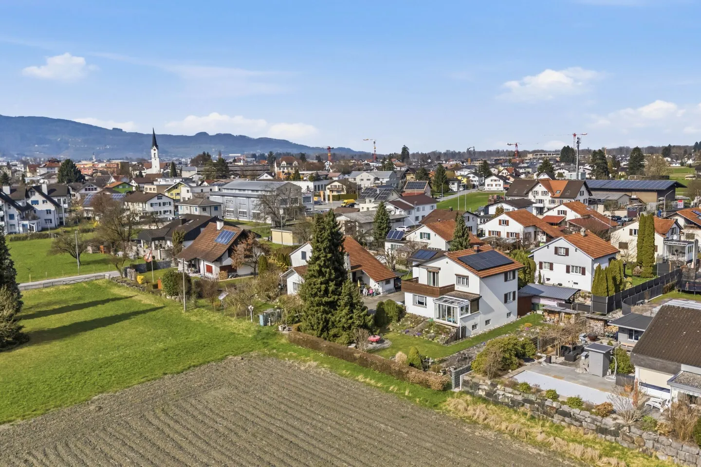 Charmantes Einfamilienhaus mit Aussicht - Foto 3 von 19