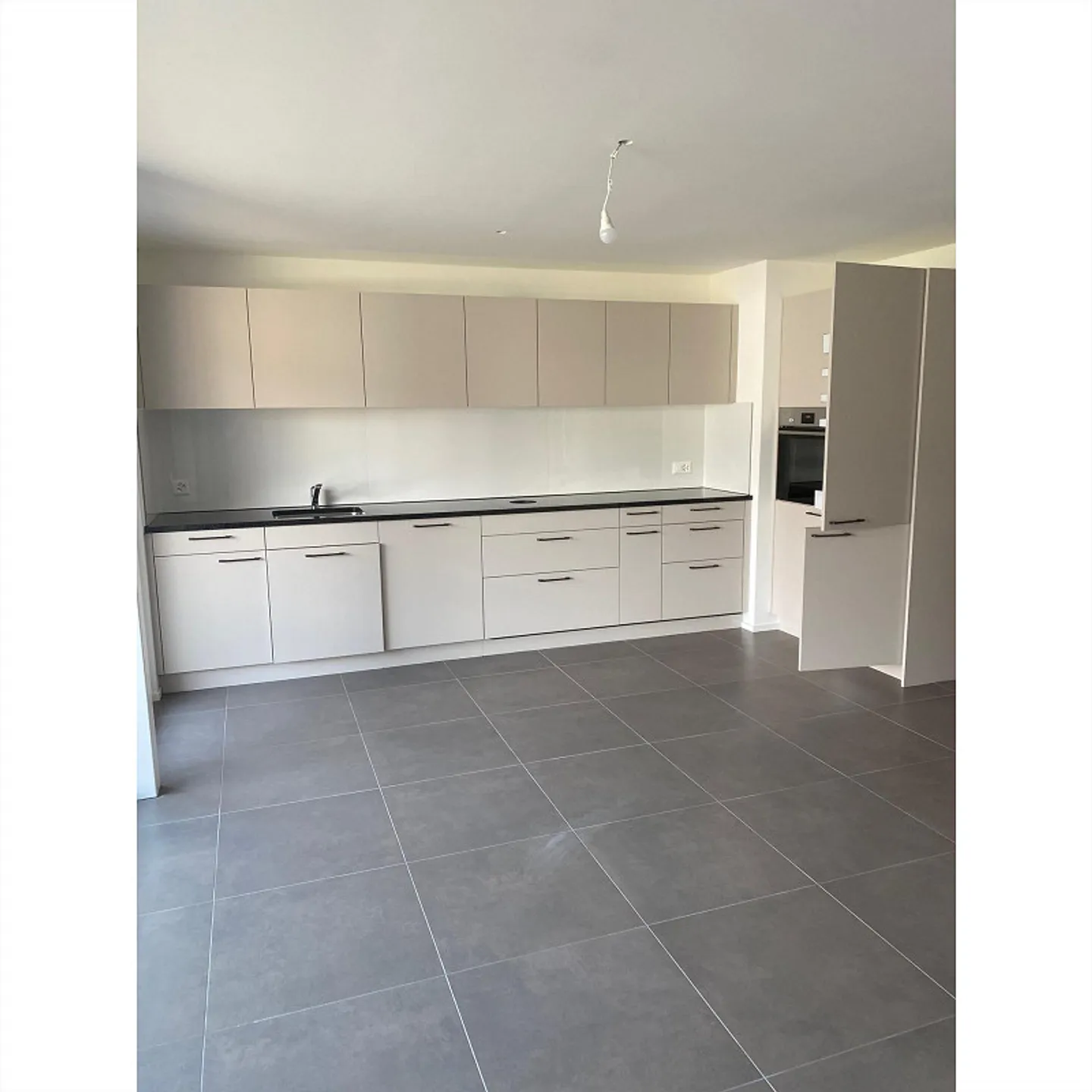 Bella appartamento di 4.5 stanze a Bubendorf - Foto 3 di 16