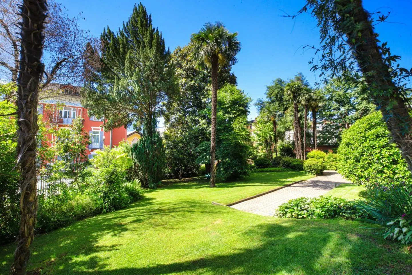 Penthouse with Lake Maggiore Views - Photo 30 of 30