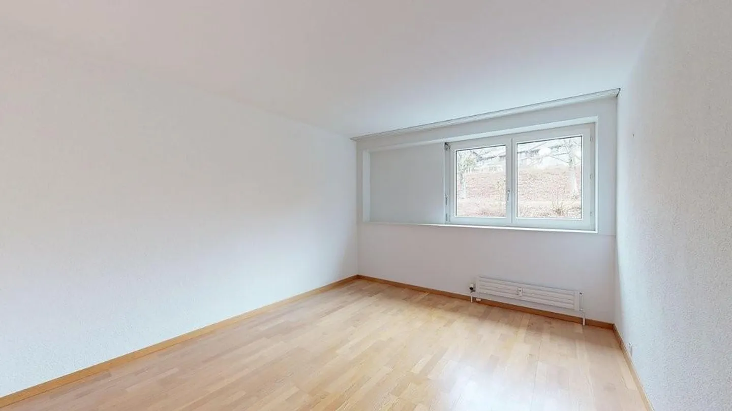 Appartement spacieux et beau de 4,5 pièces à louer - Photo 6 sur 12