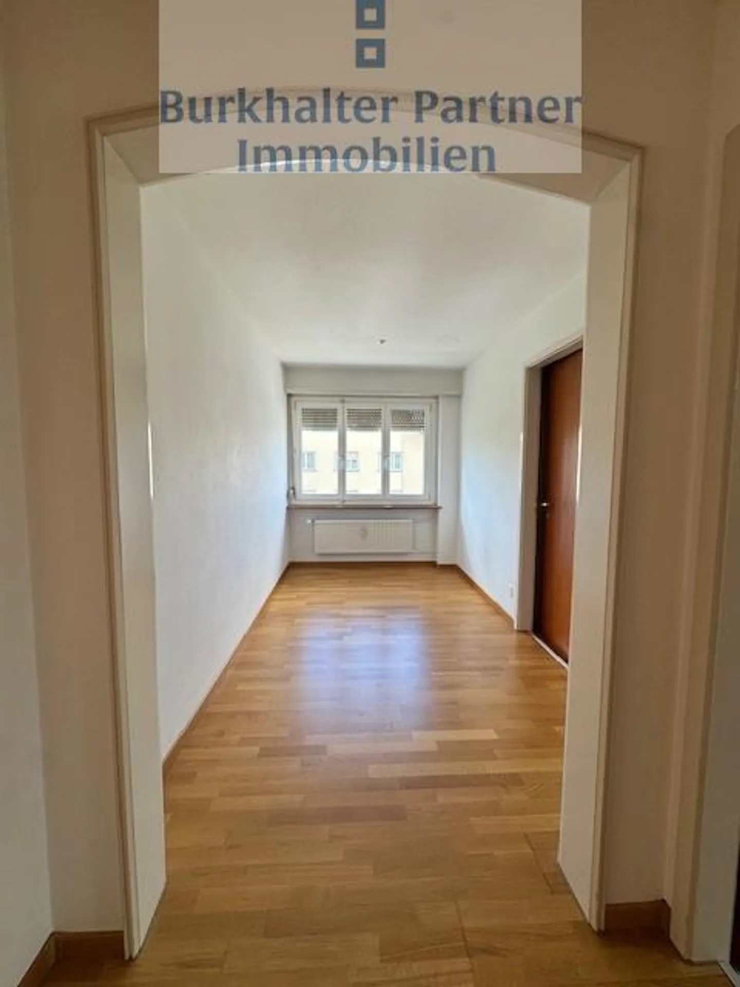 Appartamento luminoso e spazioso di 3,5 stanze in affitto - Foto 10 di 11