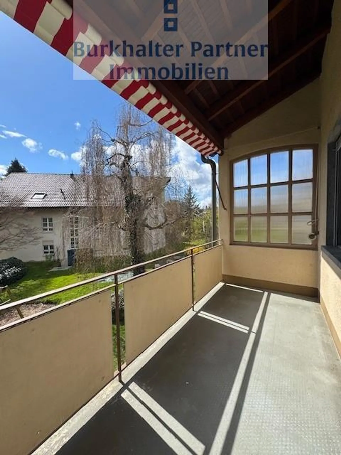 Appartamento luminoso e spazioso di 3,5 stanze in affitto - Foto 11 di 11